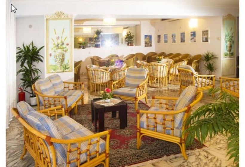 هتل Villa Athena
