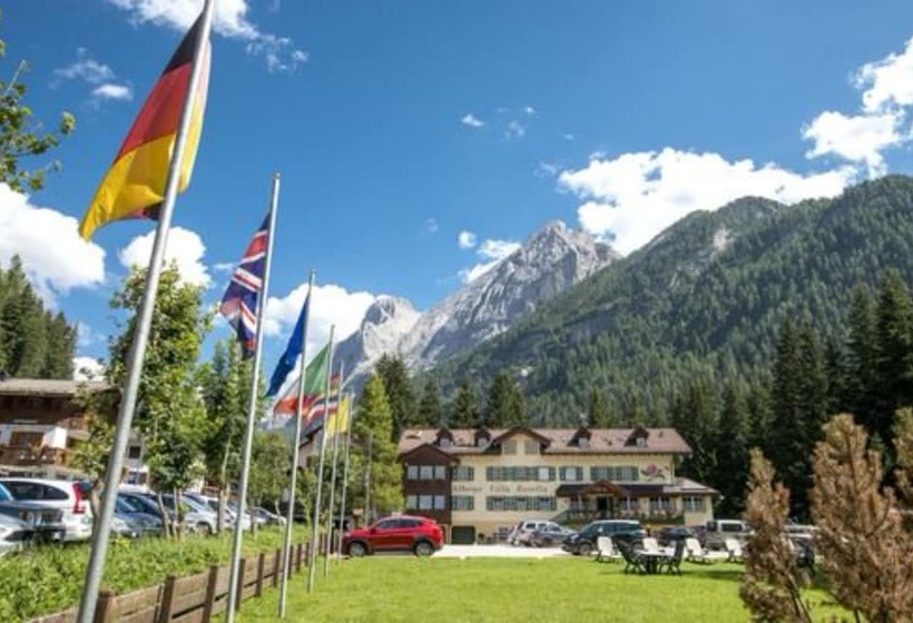 هتل Villa Rosella Park & Wellness