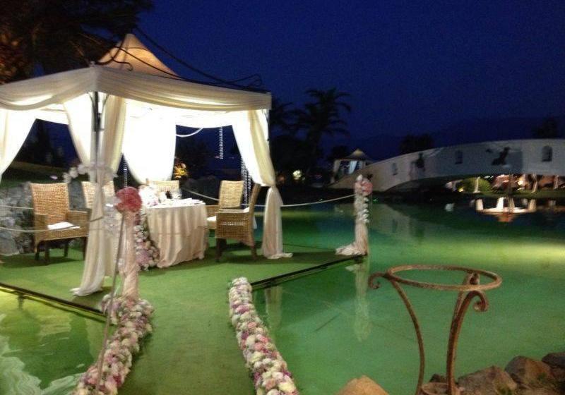 فندق Villa Rota Resort