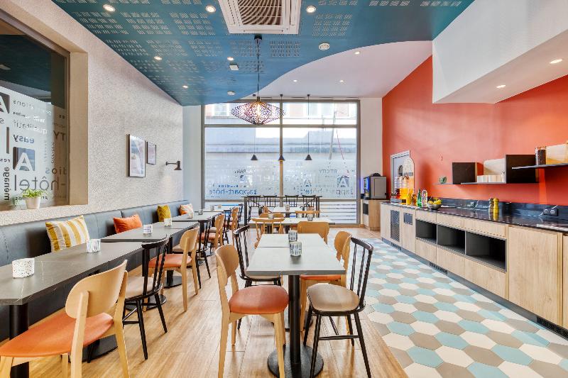 Appart City Confort Paris Clichy Mairie