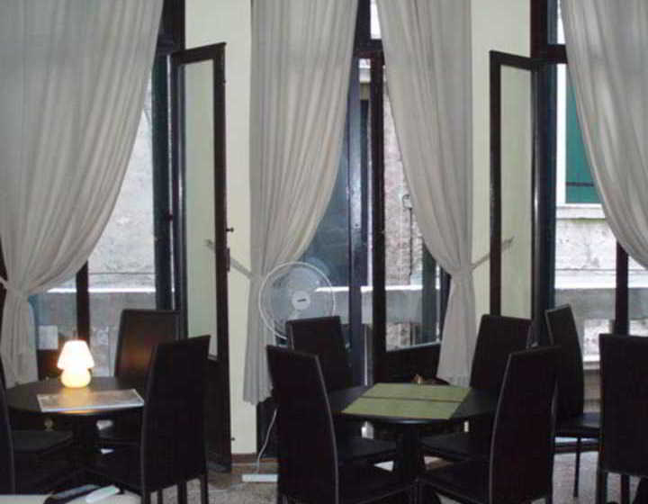 Hotel A Venice Emeralds