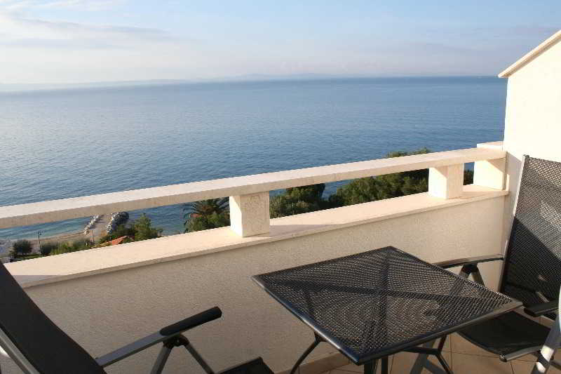 هتل Apartments Johnny