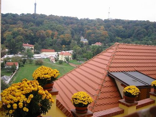 هتل Domus Henrici Boutique