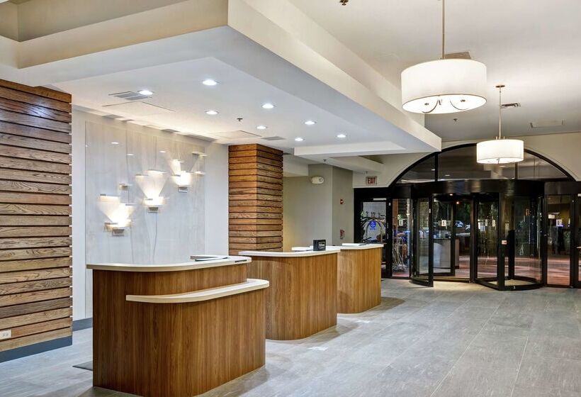هتل Embassy Suites By Hilton Orlando Downtown