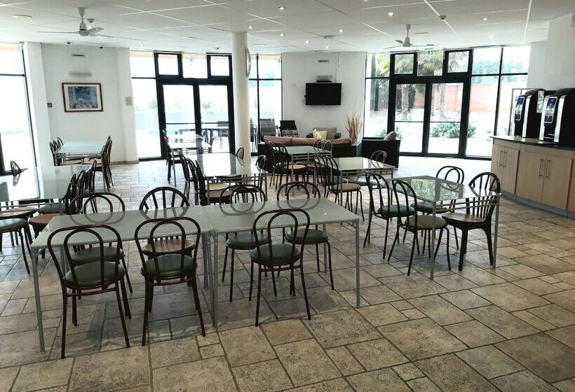 בית מלון כפרי Hôtel & Résidence Futuroscope