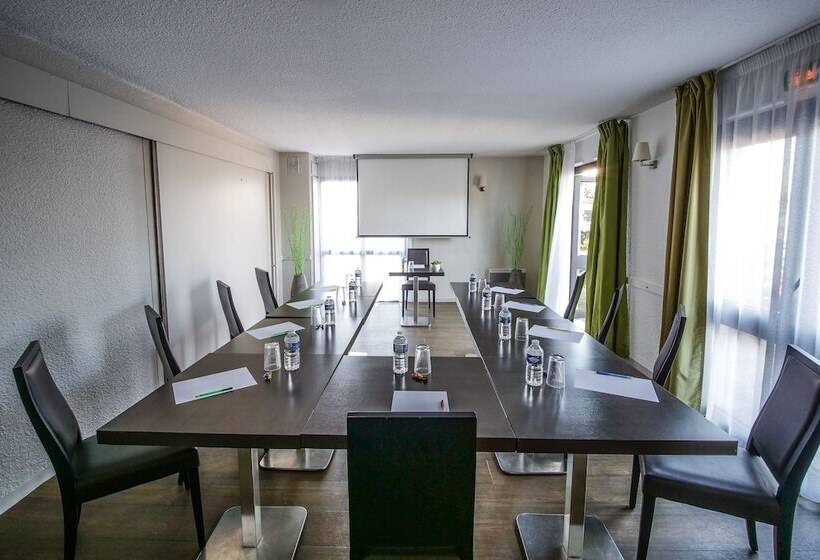 ホテル Hôtel Kyriad Dieppe