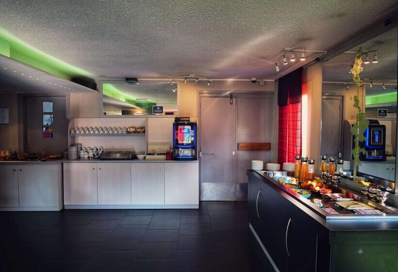 ホテル Hôtel Kyriad Dieppe