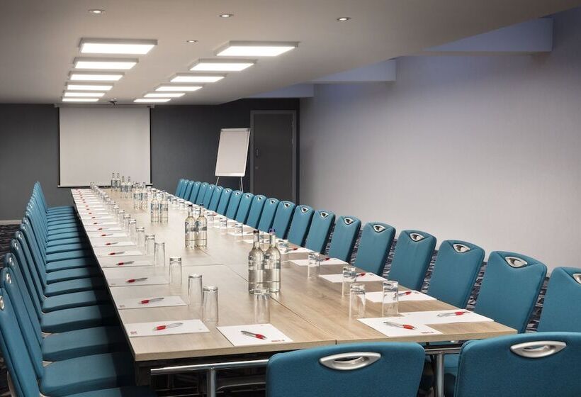 هتل Leonardo  London Heathrow Airport