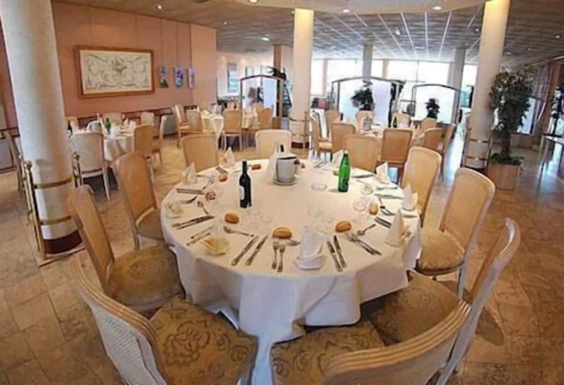酒店 Logis Lyon Est Porte De L Ain