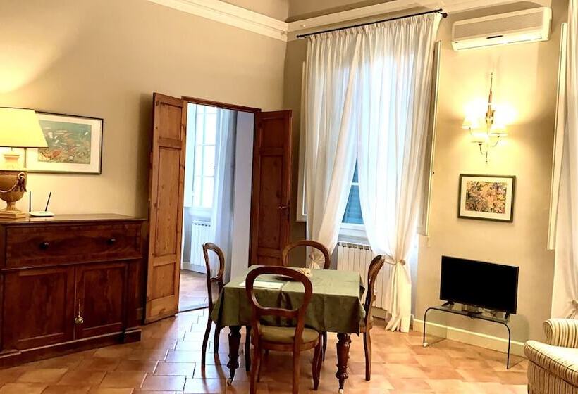 هتل Palazzo Alfani  Residenza D Epoca