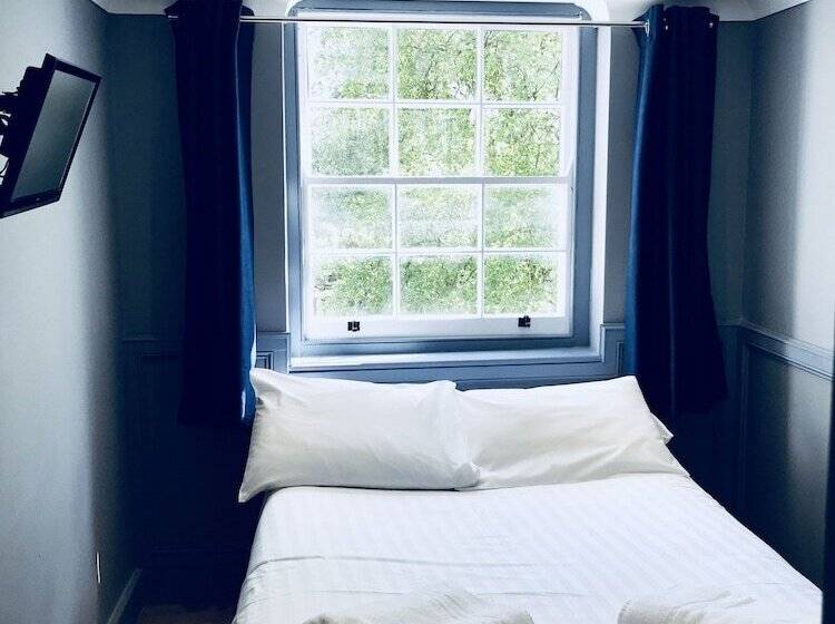 هتل The Excelsior