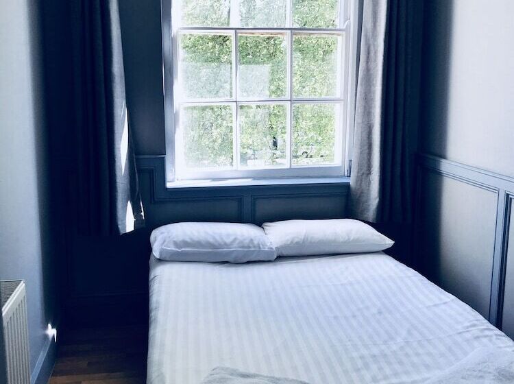 هتل The Excelsior