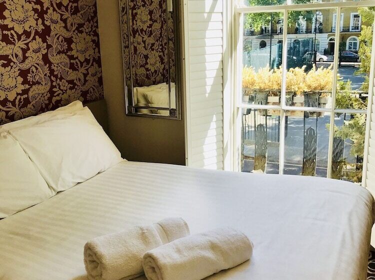 هتل The Excelsior