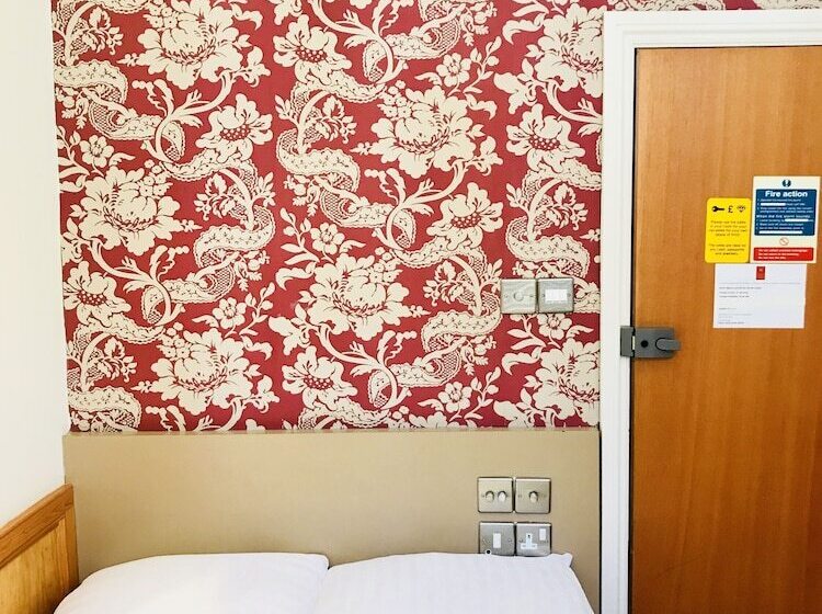 هتل The Excelsior