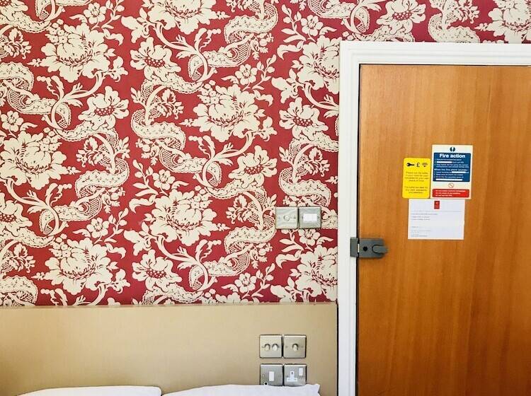 هتل The Excelsior