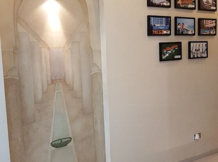 هتل The Royale Chulan Hyde Park