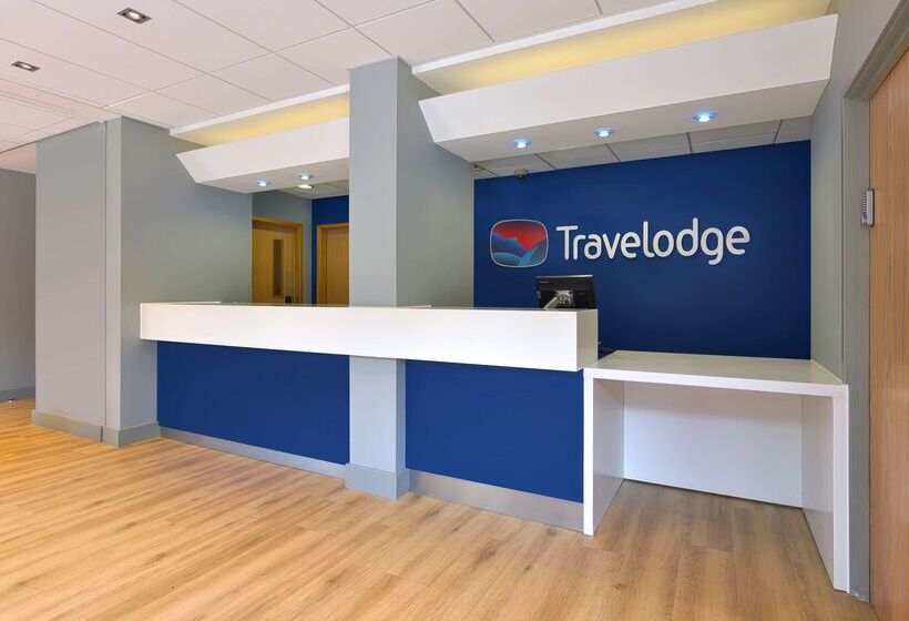 هتل Travelodge London Central Waterloo