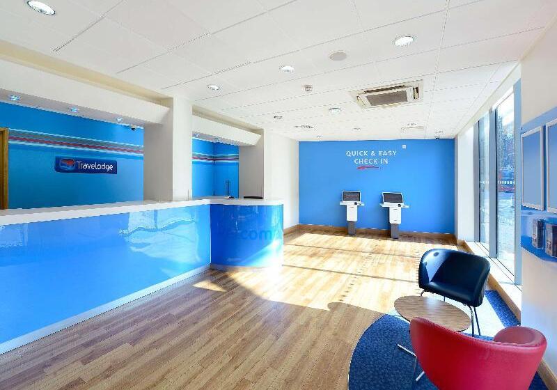 هتل Travelodge London Central Waterloo