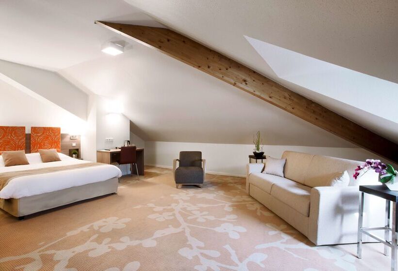 Kyriad Chambéry Centre   Hôtel Et Résidence