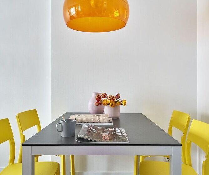 Lugaris Rambla Apartments