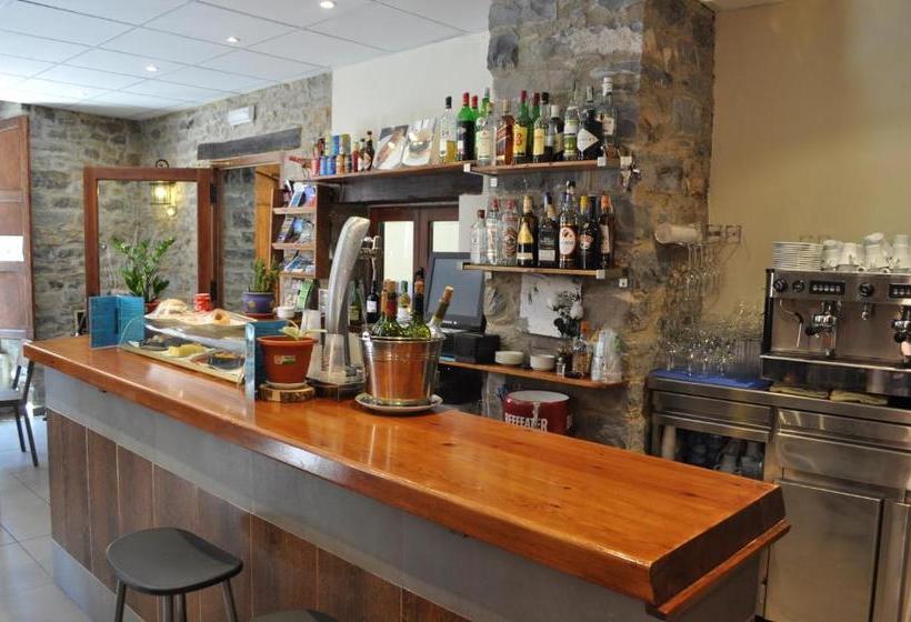 Skipass Hostal