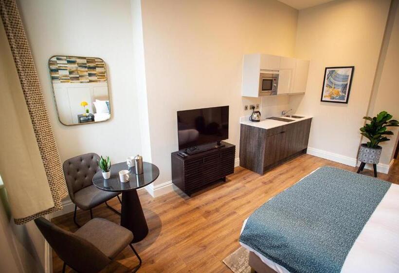 هتل The Gresham Apart