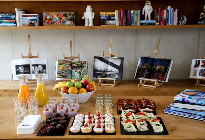 Art Otel Cologne, Powered By Radisson Hotels