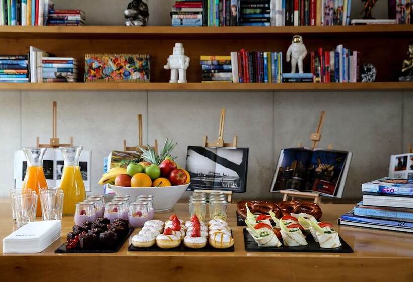 Art Otel Cologne, Powered By Radisson Hotels