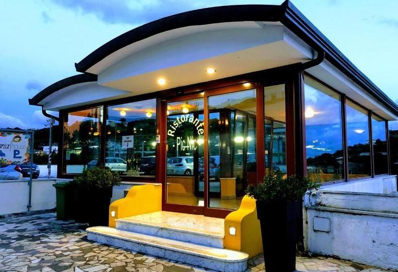 Bed and Breakfast De Maria House