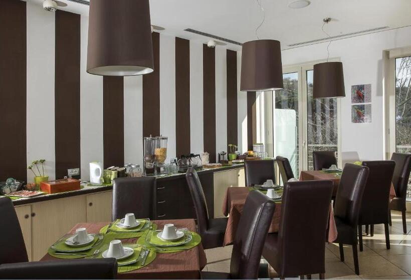 Bed and Breakfast De Maria House