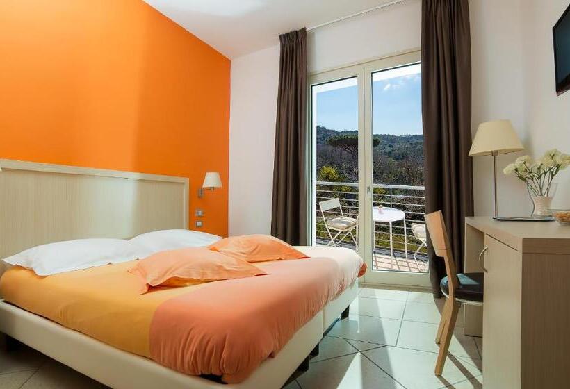 Bed and Breakfast De Maria House
