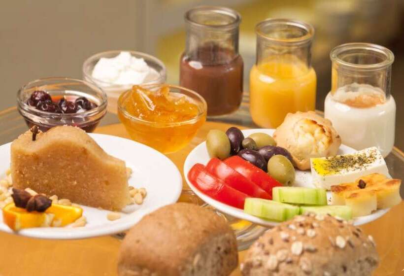 בית מלון כפרי Central