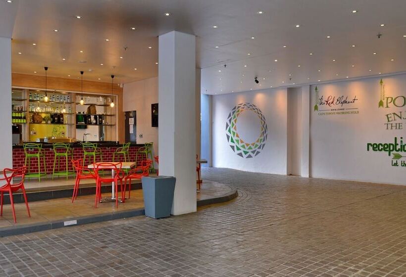 ホテル Cresta Grande Cape Town