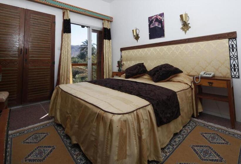 هتل Hôtel Le Tinsouline