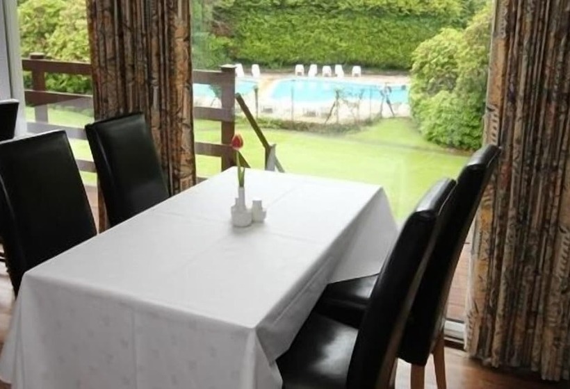 בית מלון כפרי Lanteglos Country House