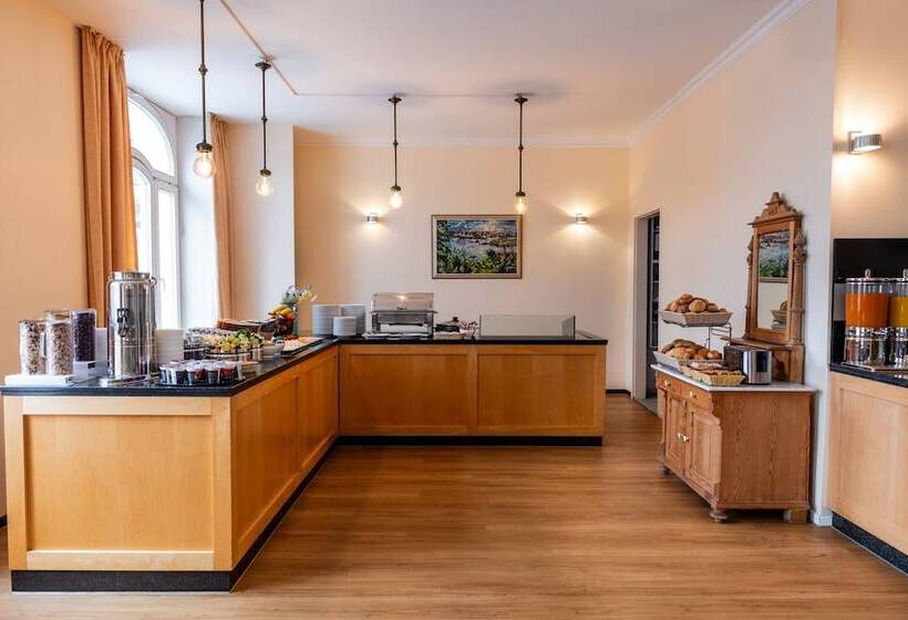 酒店 Novum Kronprinz Hamburg Hauptbahnhof