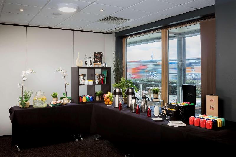 فندق Park Inn By Radisson Peterborough