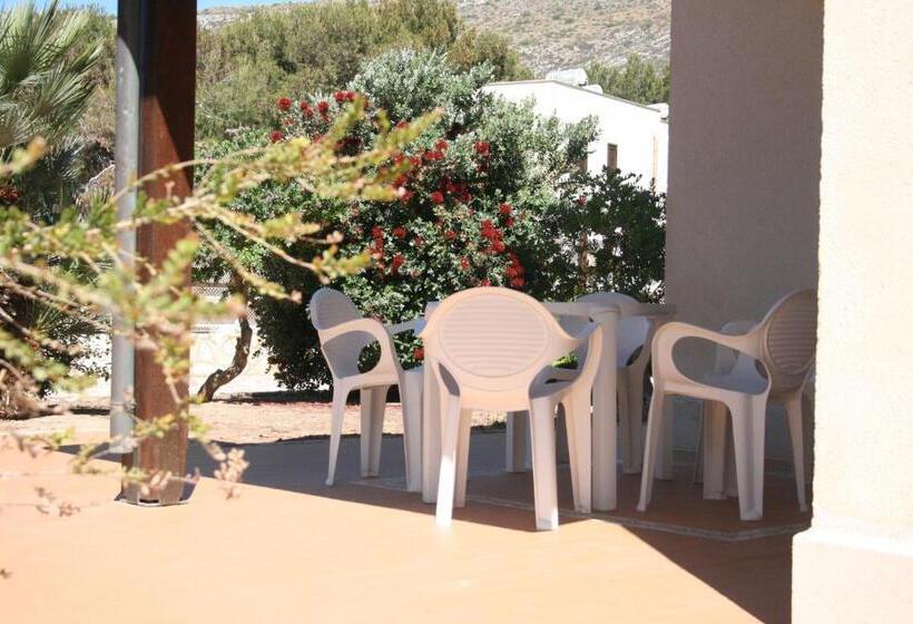 هتل Residence Punta Longa