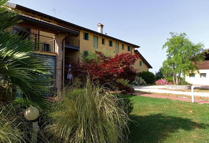 교외 호텔 Il Milione Country