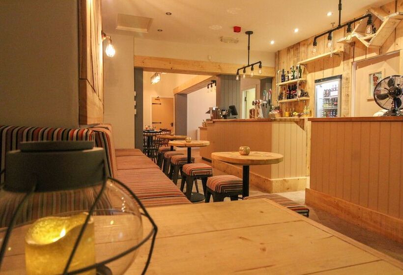 בית מלון כפרי Scarborough Travel And Holiday Lodge