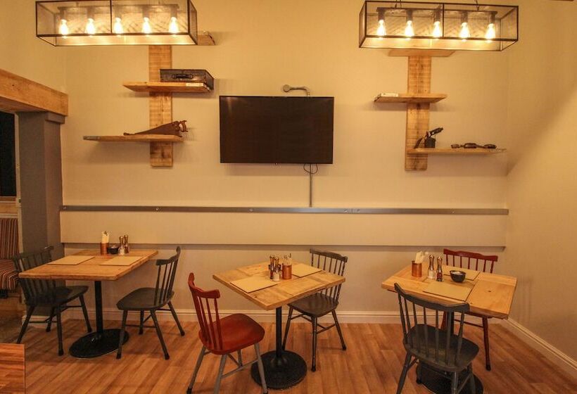 בית מלון כפרי Scarborough Travel And Holiday Lodge