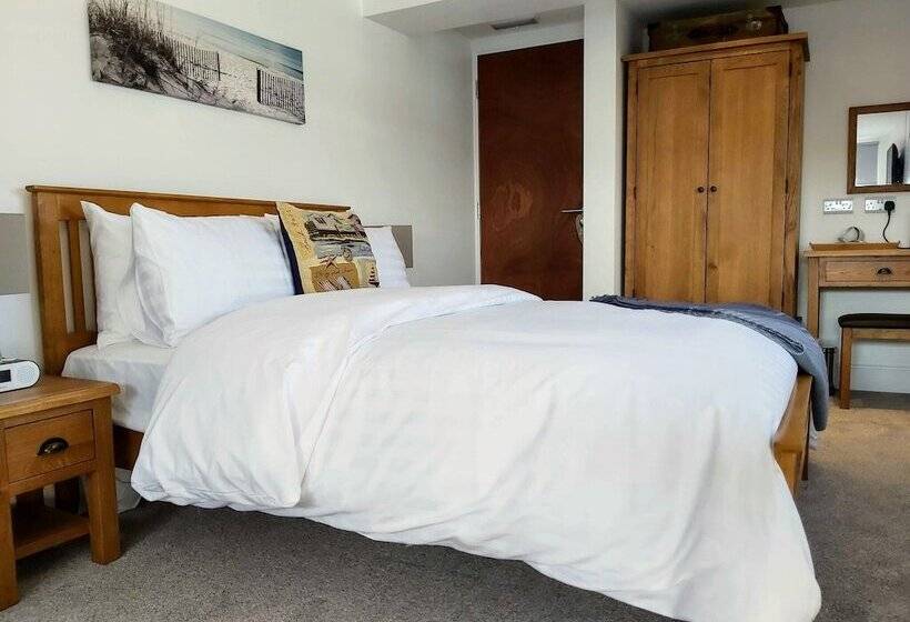 تختخواب و صبحانه Viva Guest House