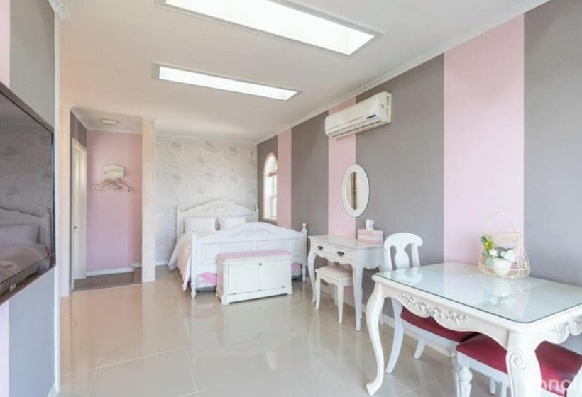 Buan Flaura Pension