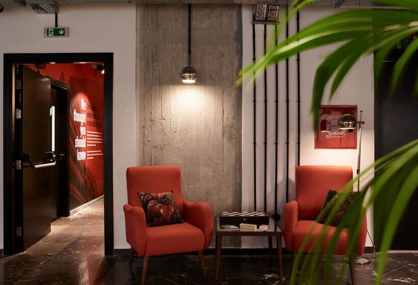 Dave Red Athens, A Member Of Brown Hotels