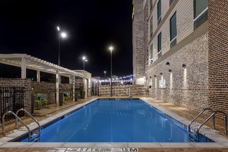 בית מלון כפרי Home2 Suites By Hilton Blythewood, Sc