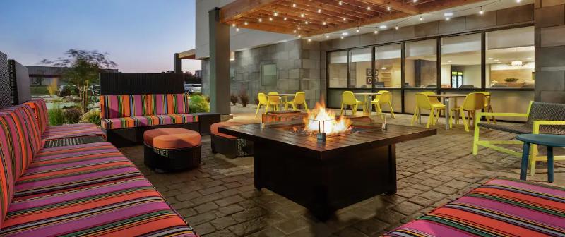 בית מלון כפרי Home2 Suites By Hilton Redlands Loma Linda