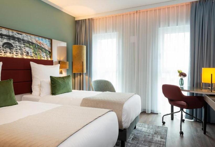Leonardo Hotel Augsburg