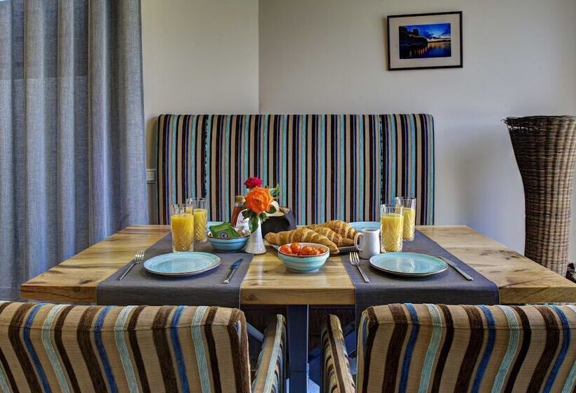 استراحتگاه Tessera Villas Collection