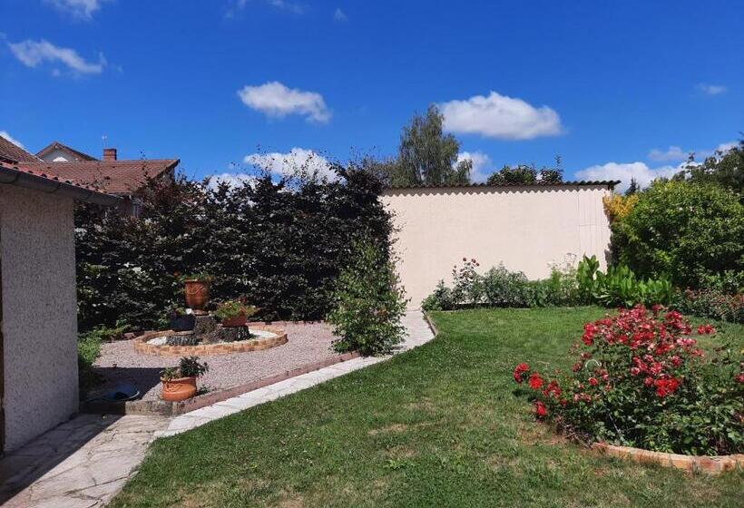 ベッドアンドブレックファースト Chambre D Hôtes Le Puits Darcy