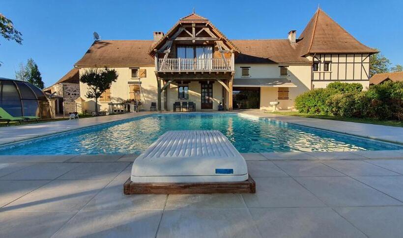 مبيت وإفطار La Ferme De Laupilière